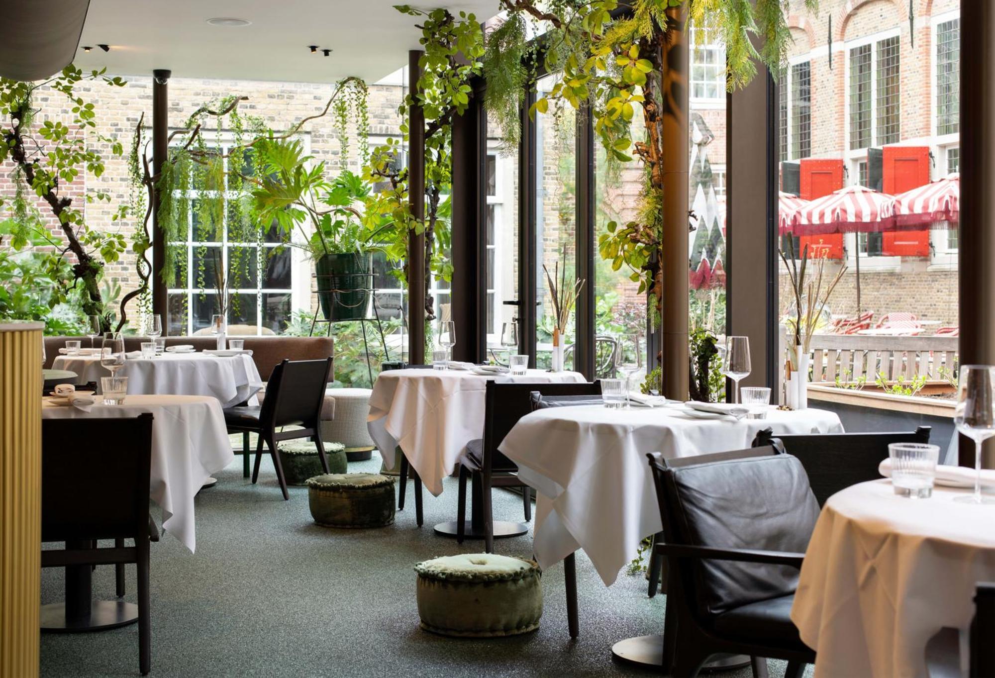 Relais & Chateaux Weeshuis 고우타 외부 사진